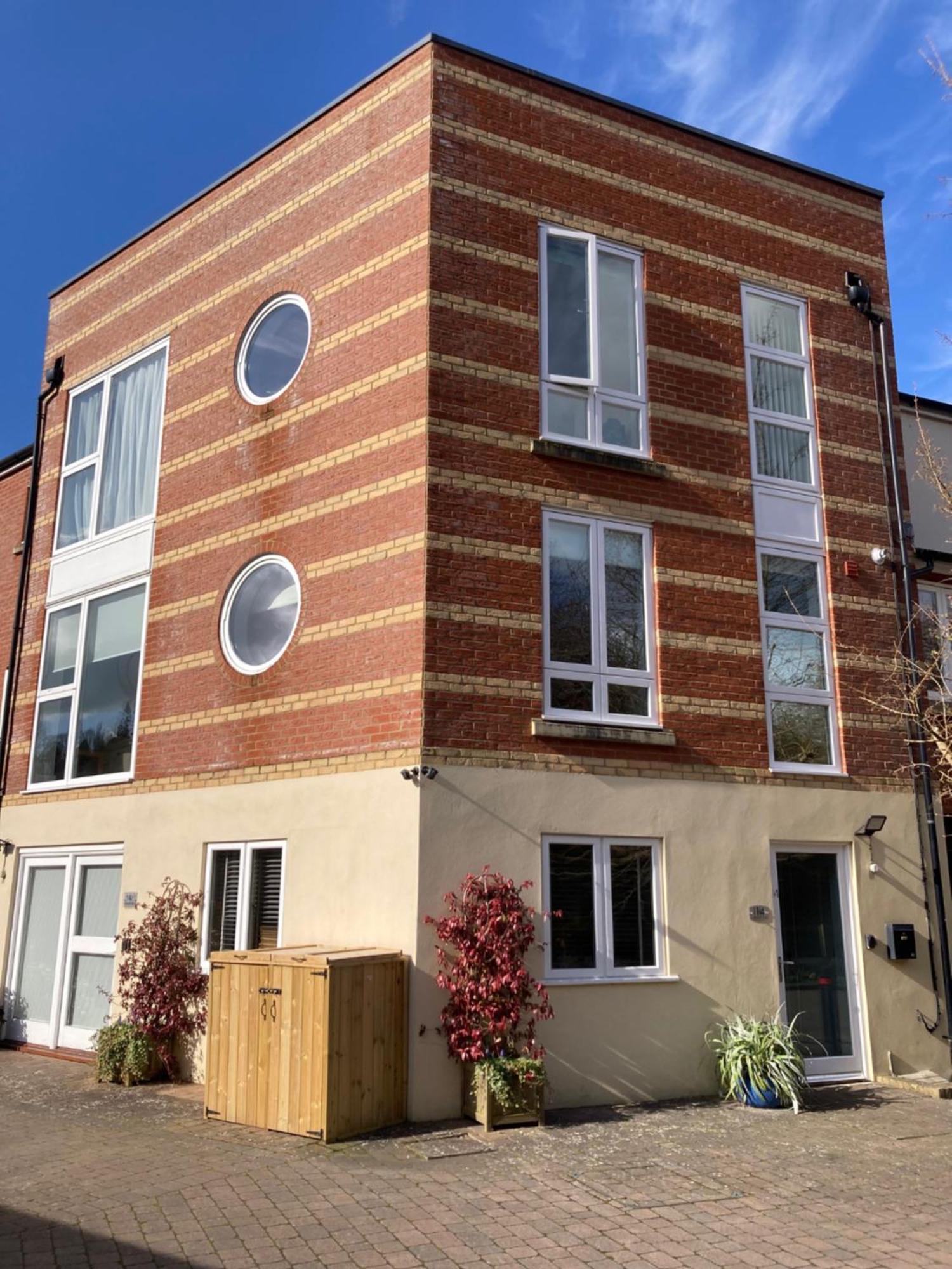 Streamside Apartments Yeovil Exterior foto
