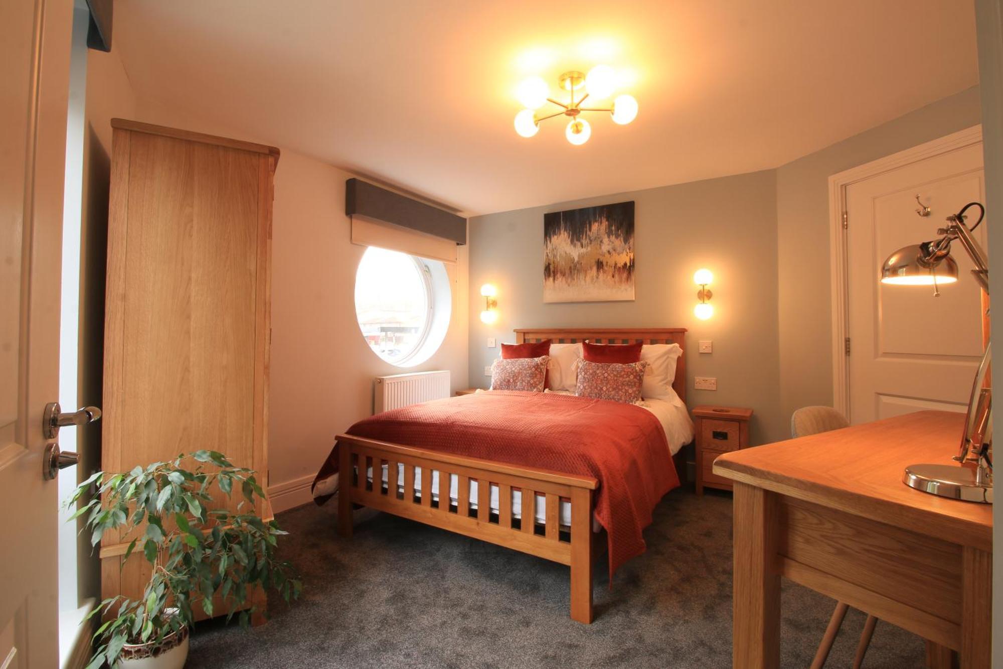 Streamside Apartments Yeovil Exterior foto